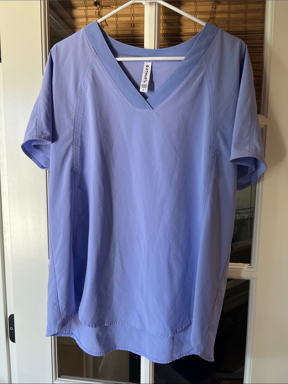 Athleta Zephyr V-neck top in a periwinkle blue L
